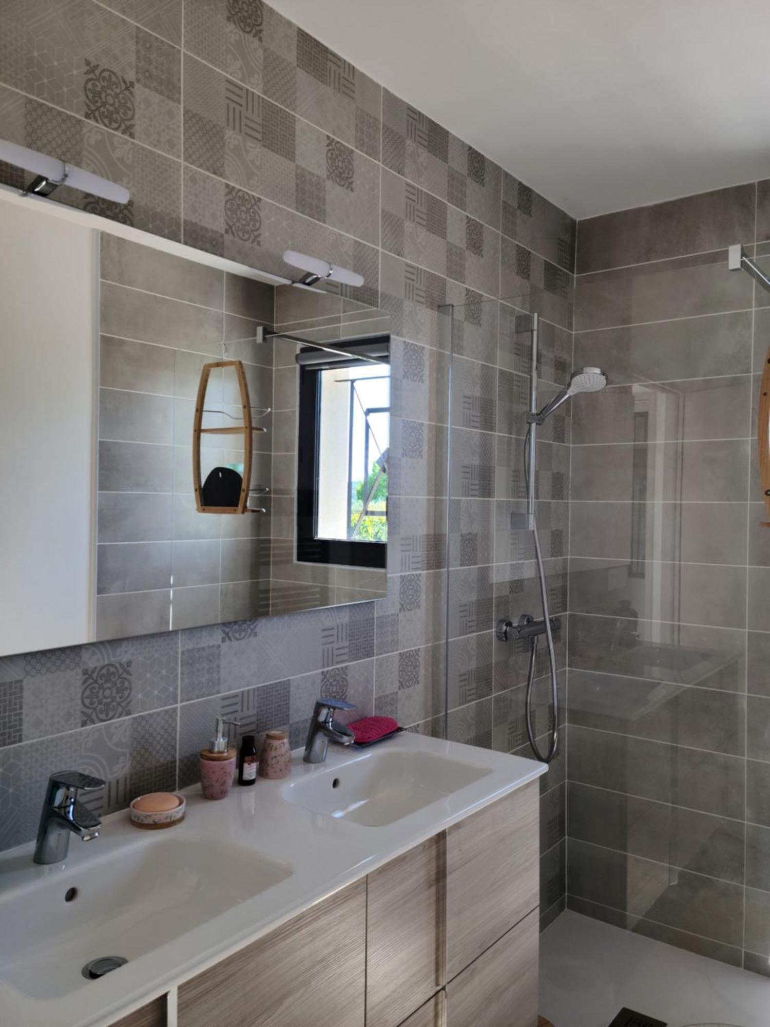 Saint-Laurent-la-Vernède Les Papillons D'Uzes Bed & Breakfast エクステリア 写真